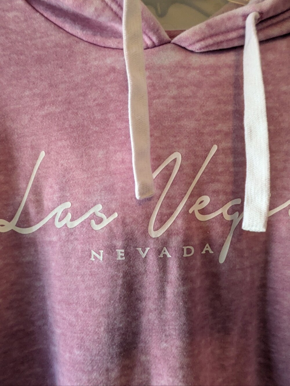 NWOT Las Vegas Women's Pink Hoodie Sweatshirt With Front Pocket Sz. M - Picture 2 of 7